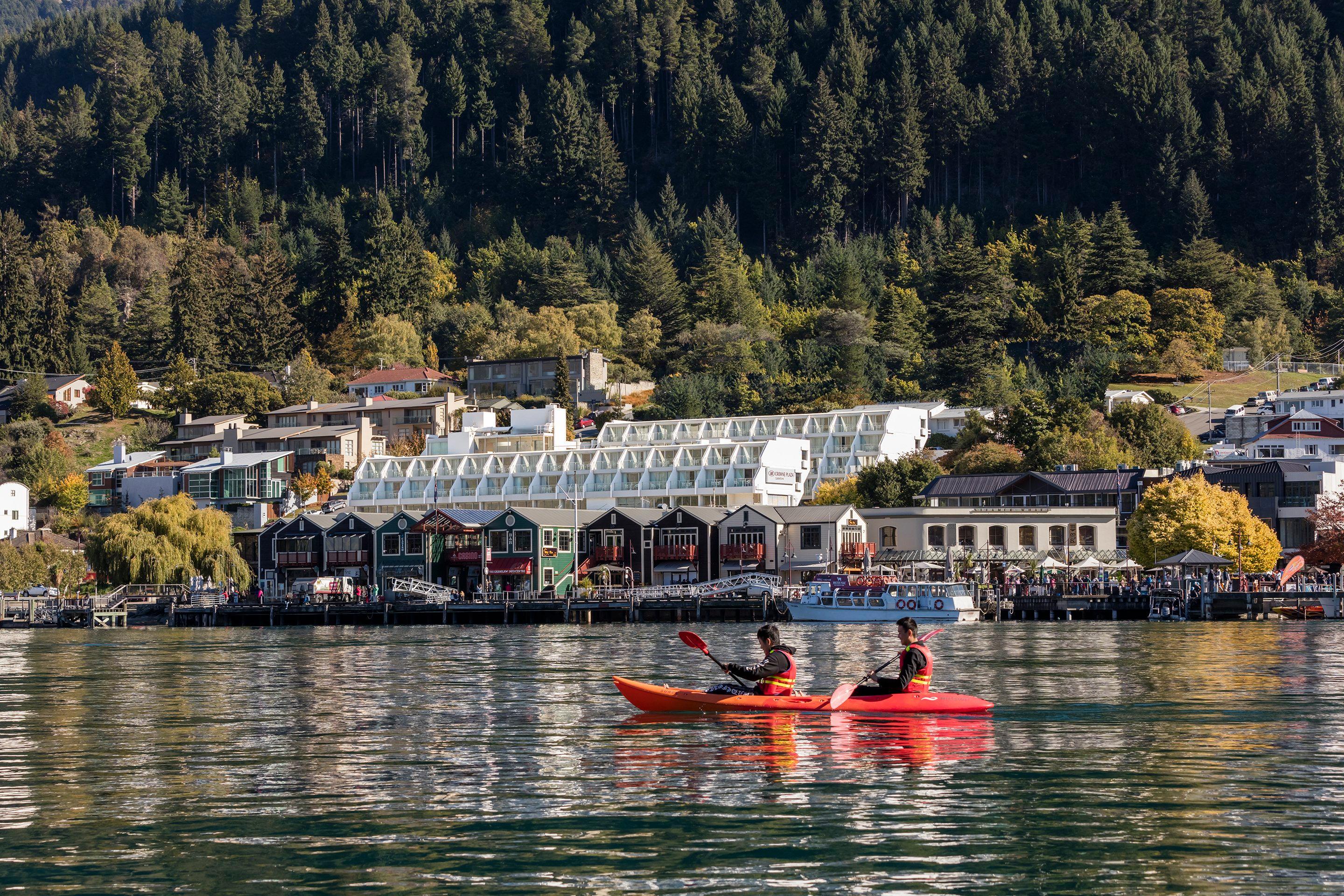 Crowne Plaza Queenstown By Ihg Exterior photo